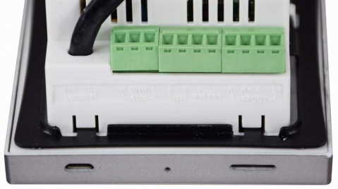 PA580 GLEMM stěnový přehrávač