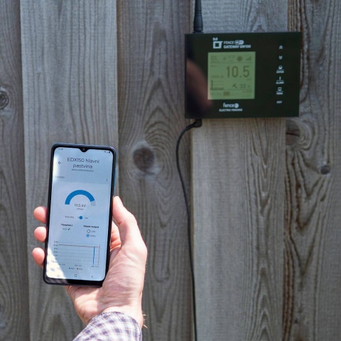 Centrální ovládací zařízení pro elektrické RF ohradníky FENCE WiFi GATEWAY GW100