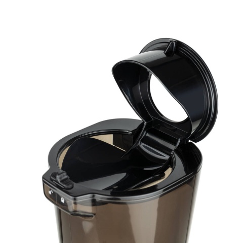 Sana Juicer 868 - vertikální šnekový odšťavňovač, červená