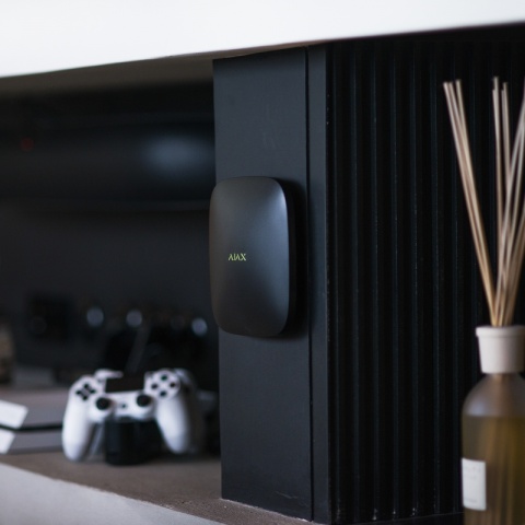 Ajax Hub Plus black (11790)