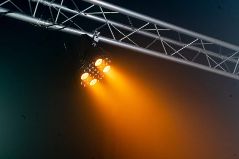 BIGPAR-16RGBW4A IBIZA LED Světlo