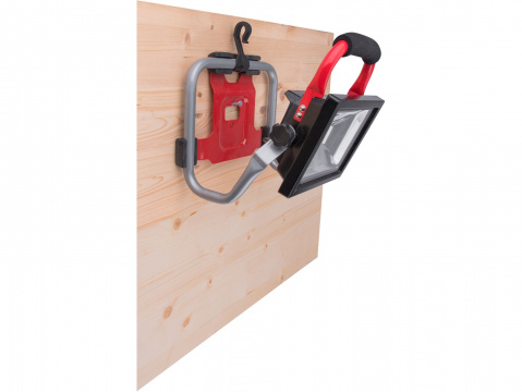 EXTOL PREMIUM aku LED reflektor SHARE20V, 1800lm, 20V Li-ion, 2000mAh