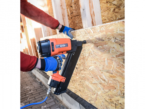 Hřebíkovačka pneumatická na konstrukce Extol Premium NF2