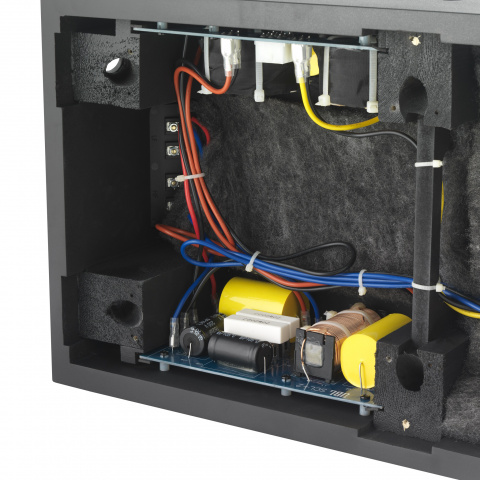 JBL Synthesis SCL-2 - 2,5-pásmový vestavný  reproduktor, 3 x 8", 450 W