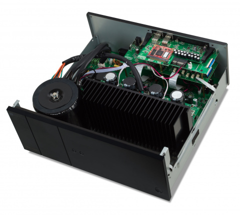 JBL Synthesis SDA-2200 - 2-kanálový výkonový zesilovač, 2 x 220 W, třída G, XLR, DANTE