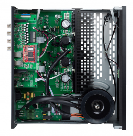 JBL Synthesis SDA-2200 - 2-kanálový výkonový zesilovač, 2 x 220 W, třída G, XLR, DANTE