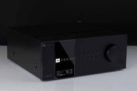 JBL Synthesis SDR-38 - 16-kanálový AV receiver 7 x 100 W, třída G, DANTE, DIRAC, 8K, Roon