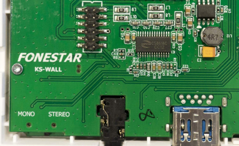 KS-AMP Fonestar stěnový přehrávač