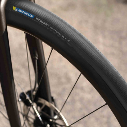 plášť MICHELIN POWER PROTECTION 28"x1.20/30-622 TS kevlar