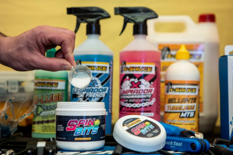 prášek X-SAUCE Spin Bits 150g