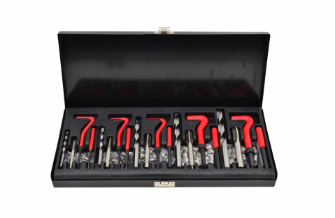 Sada pro opravu závitů M5-M12, AWTOOLS  AW16520