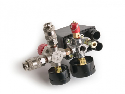 SILVER Tlakový spínač na kompresor 230V, s regulátorem, 2 výstupy