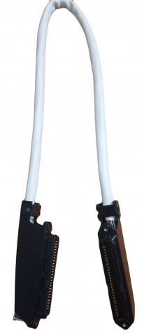 Spojka (redukce) AMP (Centronics) F 50 pinů/ AMP F 50 pinů - propojené cca 20 cm 16-ti pár. kabelem