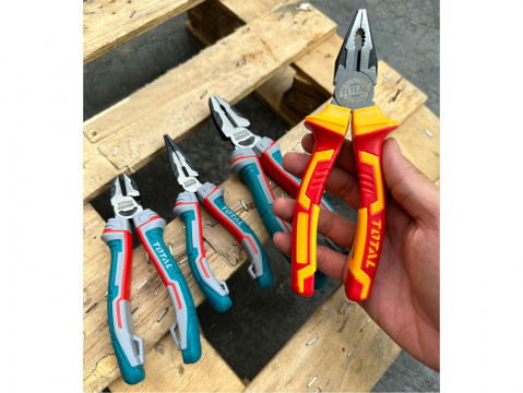 TOTAL Kleště, sada 4ks, industrial, CrV THT2K0456