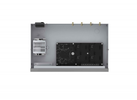 Yeastar IP ústředna P550, 50 uživatelů, 25 hovorů, až 8 portů pro FXS/GSM/FXO/BRI