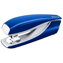 Sešívačka Leitz New NeXXt 5502, celokovová, 30 listů, tmavě modrá