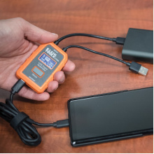 USB Digitální měřič, USB- A a USB-C, KLEIN TOOLS